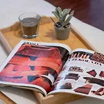 Appartamento Tasteful Near The Center In By Renters *