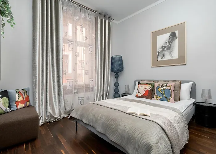 Daire Tasteful Near The Center In By Renters Poznan