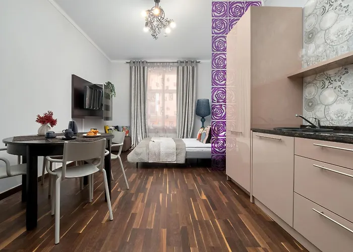 Daire Tasteful Near The Center In By Renters Poznan