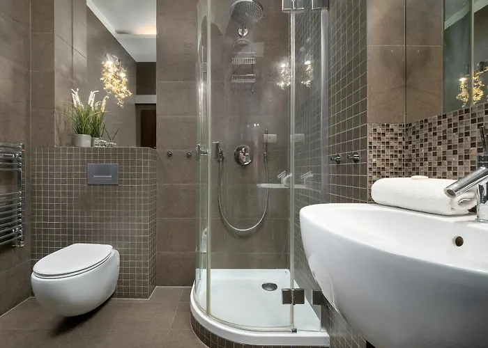 Tasteful Near The Center In By Renters * Poznan