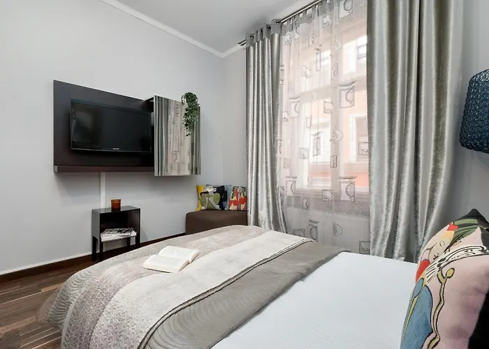 Daire Tasteful Near The Center In By Renters Poznan