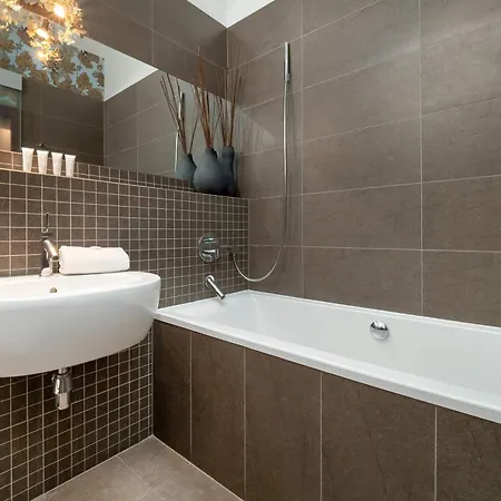 Apartment Tasteful Near The Center In By Renters Poznan