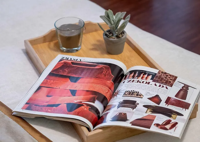 Apartament Tasteful Near The Center In By Renters *